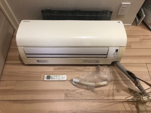 200V ダイキンエアコン　 季節、空調家電 エアコン