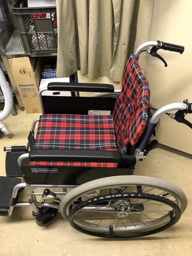 取引中車椅子 カワムラ 赤ギンガムチェック