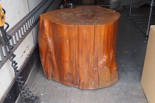 ケヤキ、素材、DIY,架台などに、６５ｘ６０ｘ４９