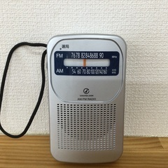 AM/FM ラジオ