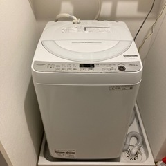 シャープ 全自動洗濯機 ホワイト 洗濯容量 7kg 幅56.5c...