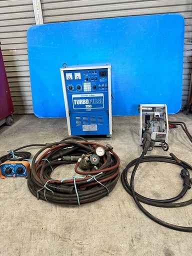 ダイヘン　CPVPー３５０　溶接機　送料込み！！