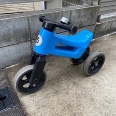 ストライダー　三輪車ver