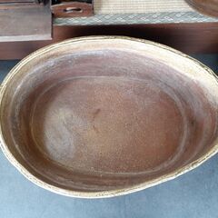 大きなメダカ鉢①　【引取限定】