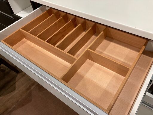 愛品倶楽部柏店】土井インテリアエ業 4枚扉キッチンボード セル140 OP 