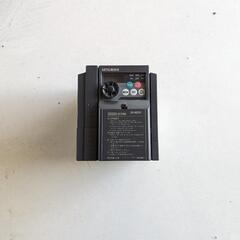 三相インバーターパソコン PCパーツ