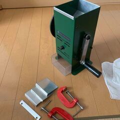 乾燥機、籾すり機、保冷庫併せてお譲りします。