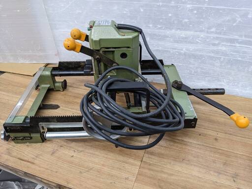 makita マキタ 大入レルーター モデル 2516N 木工機械 木材加工