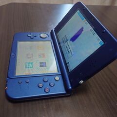 New Nintendo 3DSLL ポケモンVC版2本付きの画像