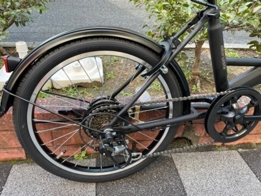 新車マルイシ　折畳自転車　20インチ　SHIMANO/外装6段変速　LEDダイナモライト　マットブラック