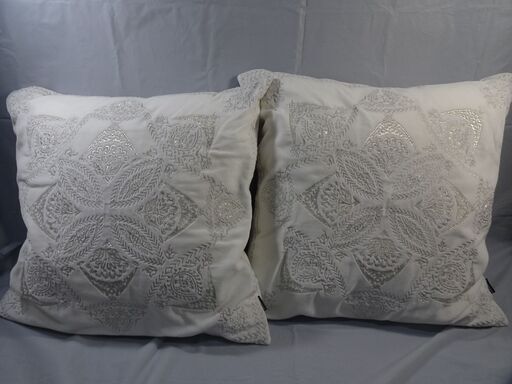 Francfranc EMB オーナメント クッションカバー 450×450 ホワイト×シルバー 2枚セット