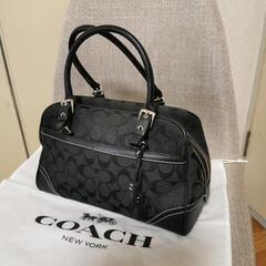 COACHバック　シグネチャー柄