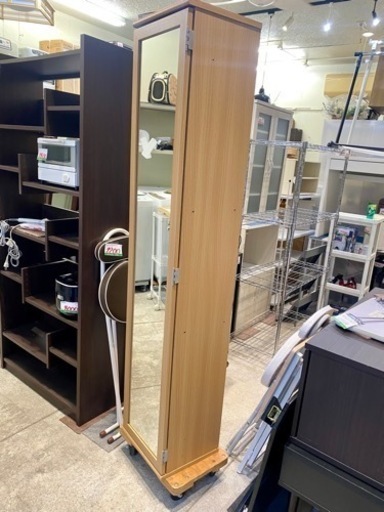 ミラー付 スリム ストッカー 本棚 シューズボックス 学生家具買取 中古 収納家具 玄関収納