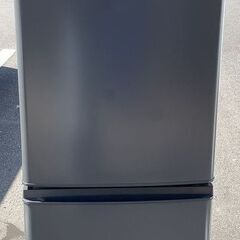 【ほぼ未使用】三菱 ノンフロン冷凍冷蔵庫 MR-P15H-H 2...
