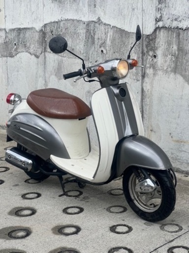 大人気セール‼️安心のバッテリー新品✨️前後タイヤまだまだ山あり嬉しいオイル満タン補充メーターケーブル新品✨️レトロなデザインで可愛い♥️キック始動のみCA1MB ヴェルデ✴