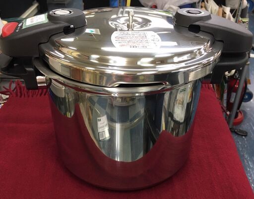 PROMIDDLE 　プロミドル　ワンダーシェフ 　両手圧力鍋　8L610225