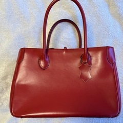 値下げ【LISA CHANTELLE】小型赤色レザーバッグ