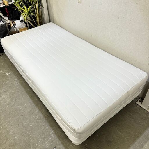 W 16497  【引取り30%オフ！！】無印良品 脚付きシングルマットレス   ◆大阪市内・東大阪市他 5,000円以上ご購入で無料配達いたします！◆ ※京都・高槻・枚方方面◆神戸・西宮・尼崎方面◆奈良方面、大阪南部方面　それぞれ条件付き無料配送あり！