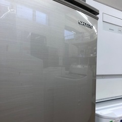 安心の6ヶ月保証付！！【SHARP 2ドア冷蔵庫】売ります！取りに来れる方限定！