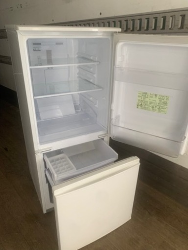 NO 715☆福岡市内配送設置無料☆ シャープ SHARP 冷蔵庫（465L