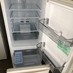 北九州市内配送無料　保証付き　2020年式　三菱電機 MITSUBISHI ELECTRIC MR-P15F-W [冷蔵庫 （146L・右開き） 2ドア マットホワイト]