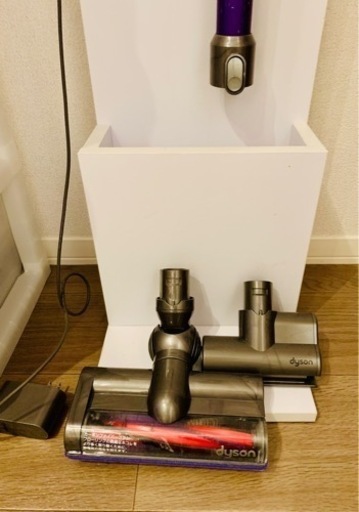 【スタンド付き】ダイソン掃除機　Dyson V6 Motorhead 家電 生活家電 掃除機