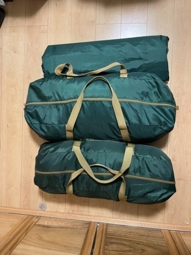 キャンプ用品　テントColeman他