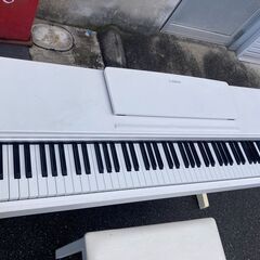 ☆中古￥14,000！【店長おすすめ！】YAMAHA チェア付き電子ピアノ 家電