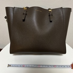 CHARLES & KEITH トートバッグ