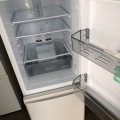 北九州市内配送無料　保証付き　2020年　 冷蔵庫 Pシリーズ マットホワイト MR-P15F-W [2ドア /右開きタイプ /146L] [冷凍室 46L]