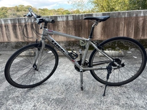 自転車 クロスバイク