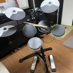 電子ドラム(美品)メーカー：ローランド／ROLAND、型番：TD...