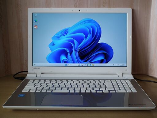 【東芝Dynabook T75/RG SSD480GB搭載WIN11Home/Core-i7/ﾒﾓﾘ8GB/Office365】