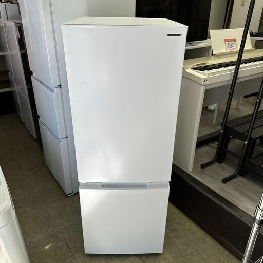 SHARP シャープ　冷蔵庫 SJ-D18J-W つけかえどっちもドア 179L　2023年製