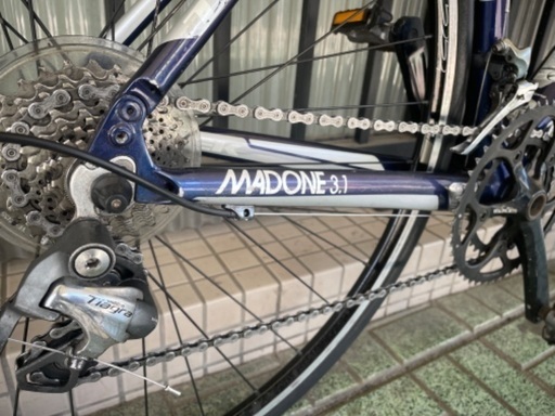 ロードバイク TREK MADONE 3.1