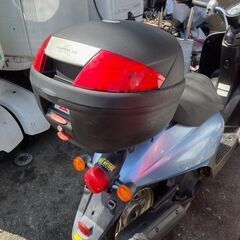 原付スクーターバイク　リアボックス　中古　KAPPA26　赤黒未塗装