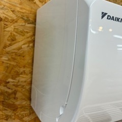 （2202）【格安・・中古・・エアコン】ダイキン 2022年製 4.0KW売ります