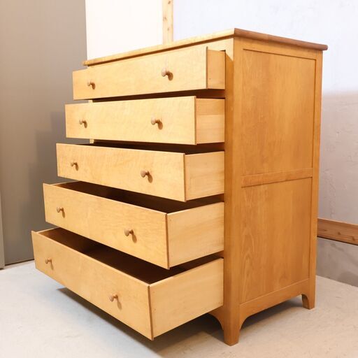 KITANOSUMAISEKKEISHA(北の住まい設計社)のメープル無垢材 5段チェスト