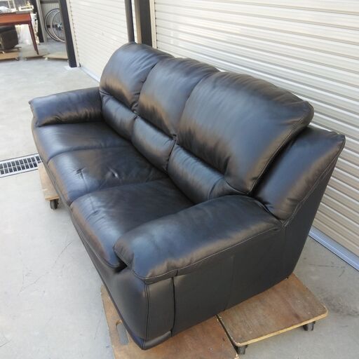 大塚家具ソファ3人掛け　本革　黒 高級】大塚家具購入 3人掛けソファ 本革 黒 参考売価約40万