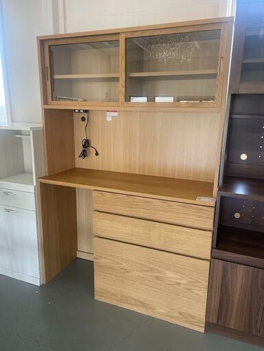 無印良品木製カップボード