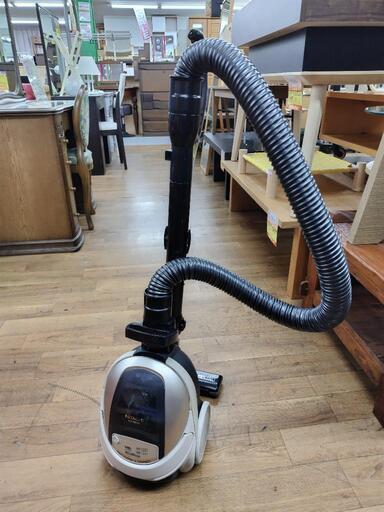 J239★使用感有り★紙パック掃除機★HITACHI★CV-PE90★2018年製