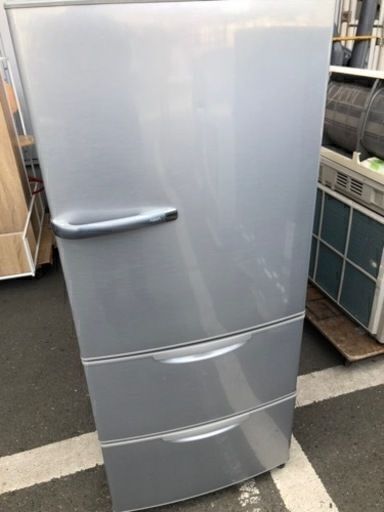 福岡市内配送無料　AQR-271D-S 冷蔵庫 ブライトシルバー [3ドア /右開きタイプ /272L]。