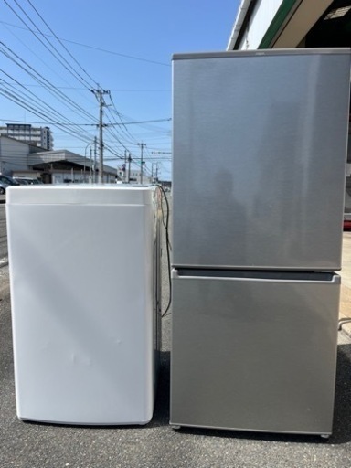 値下げ！福岡市配送設置無料　高年式少し大きめ冷蔵庫、洗濯機セット