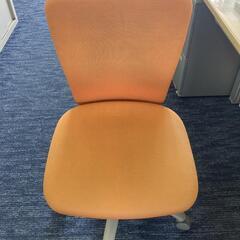 オフィス椅子チェア　オレンジ　家具