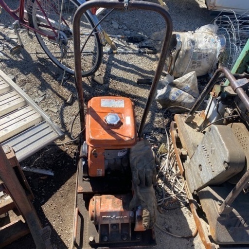 レンタルOK三笠振動プレートMVC-70GA整備品保証付 - その他 