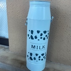 決まりました！可愛いミルク缶の長い傘立て