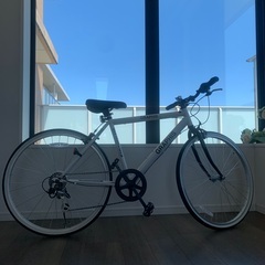 新品未使用　クロスバイク自転車　6段変速26インチ700Ｃ