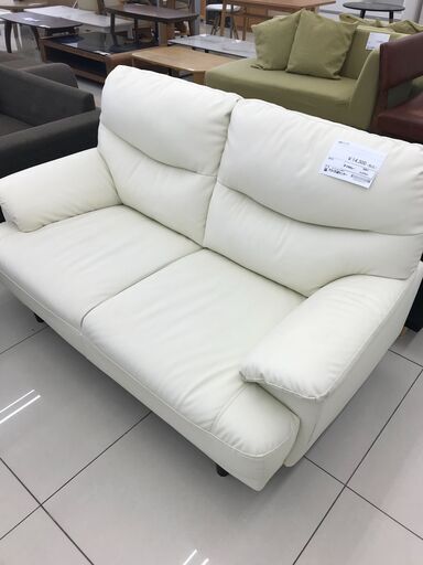 ★ジモティ割あり★  2人掛けソファ ホワイト H84×D82.5×W144.5 クリーニング済み HJ2555 ☆ジモティ割あり☆ 2人掛けソファ ホワイト H84×D82.5×W144.5