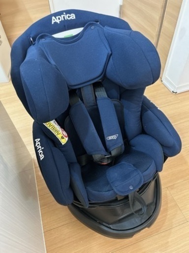 チャイルドシート　Aprica