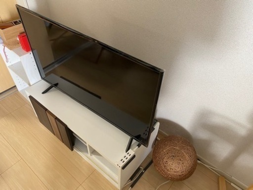 【テレビ・テレビ台セット】　ｱｲﾘｽｵｰﾔﾏ40型TV＋ニトリ　テレビ台